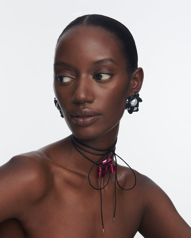 Titania Pearl Earrings | Black