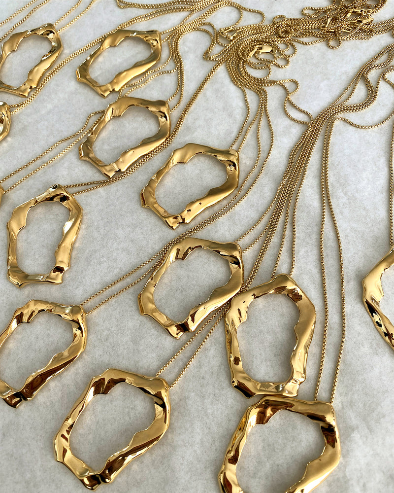 Molten Pendant Necklace | Mirror Gold