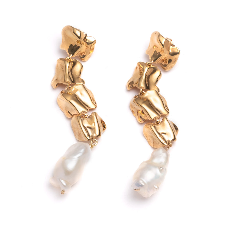 Vertebrae Pearl Drop Earrings | Gold